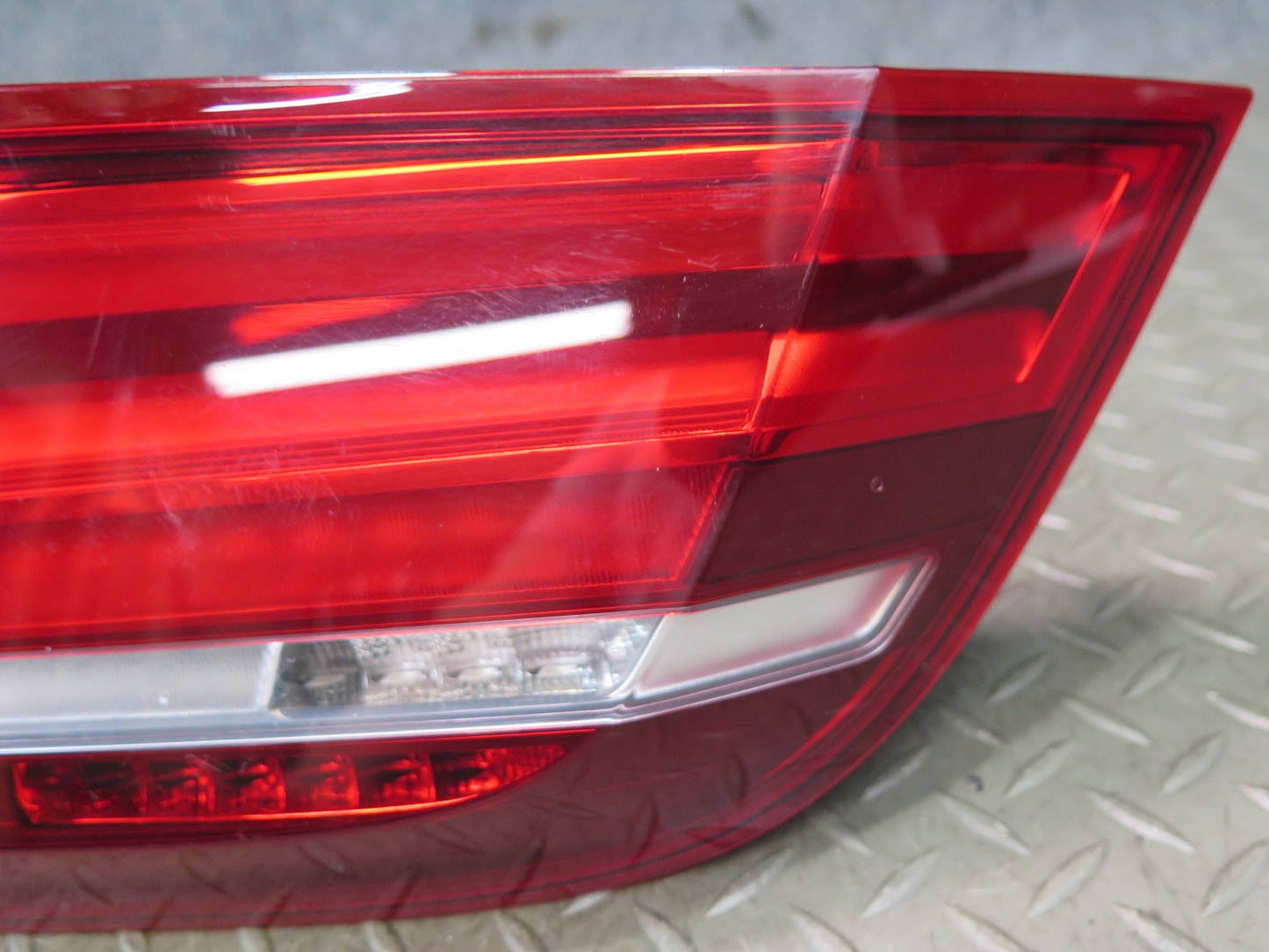 2014-2018 BMW F15 X5 Rear Left & Right Inner Trunk Lid Tail Light Lamp Set of 2