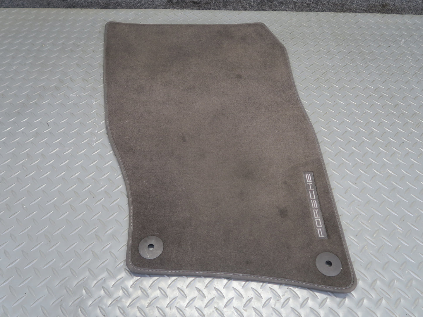 2011-2018 Porsche Cayenne 958 Front & Rear Floor MAT Carpet Cover Set of 4