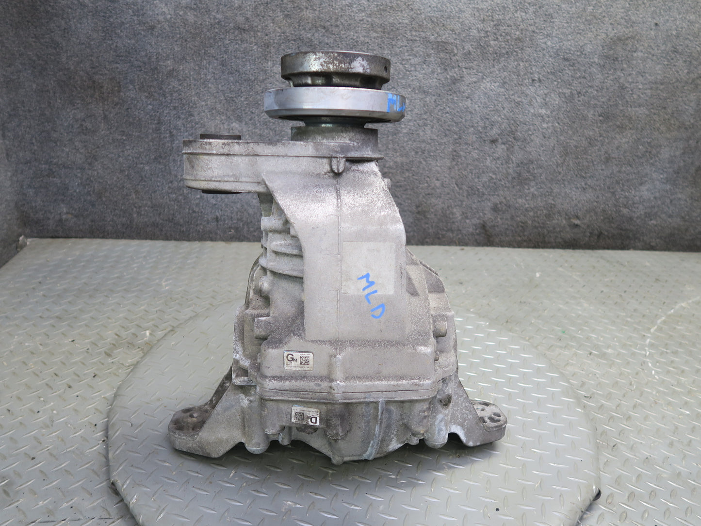 2017-2020 Maserati Levante M161 3.0L AWD Rear Differential Carrier 2.80 Ratio