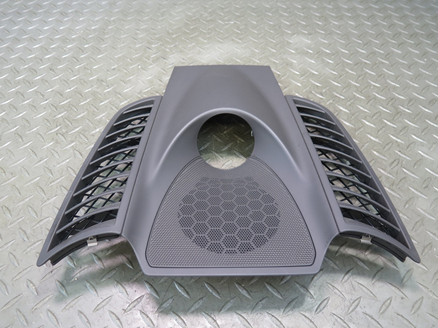 2011-2018 Porsche Cayenne 958 Front Dashboard Center Speaker Grille Trim Cover