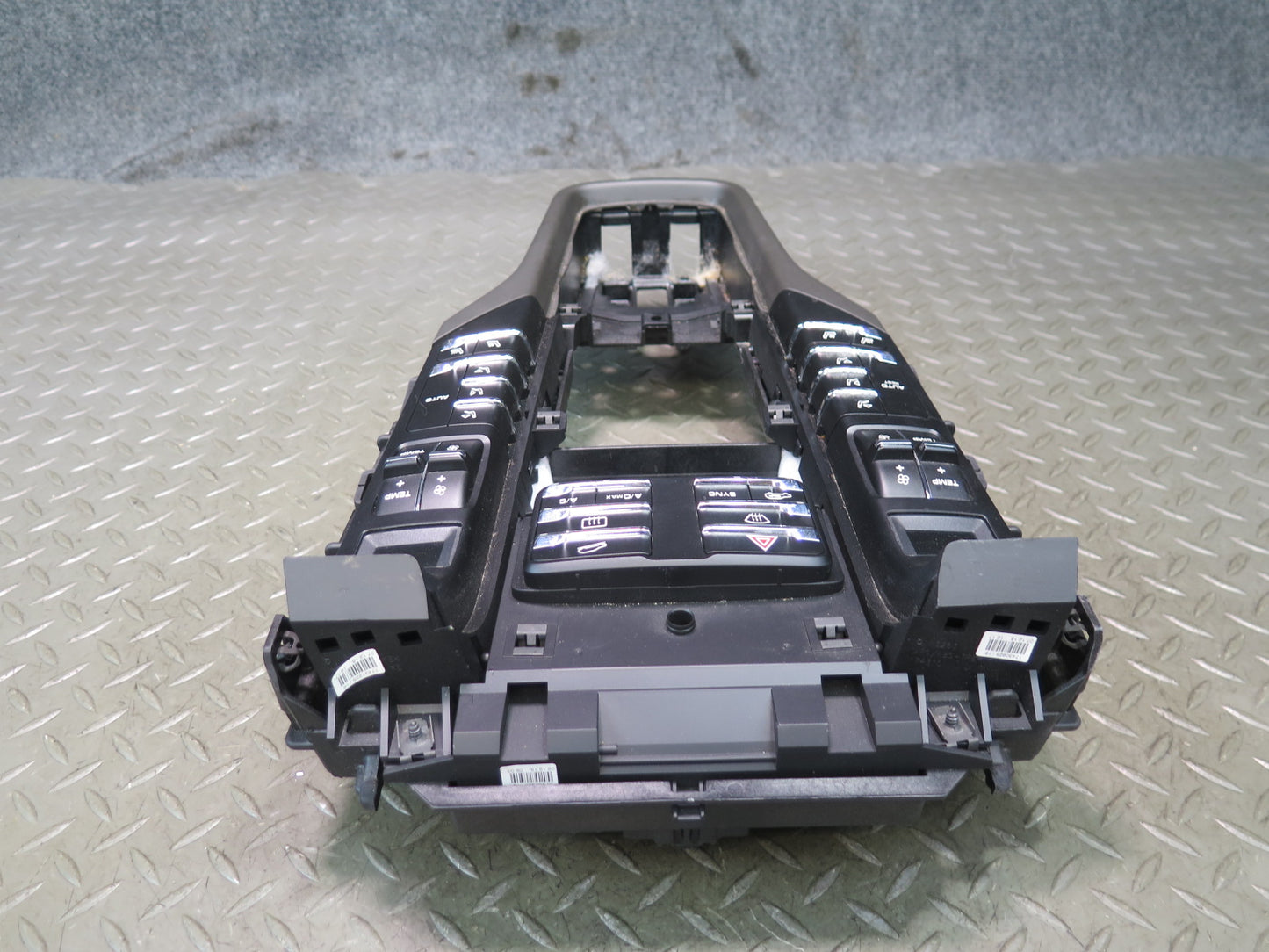 2016 Porsche Cayenne 958.2 E-hybrid Center Console Climate Control Switch Panel