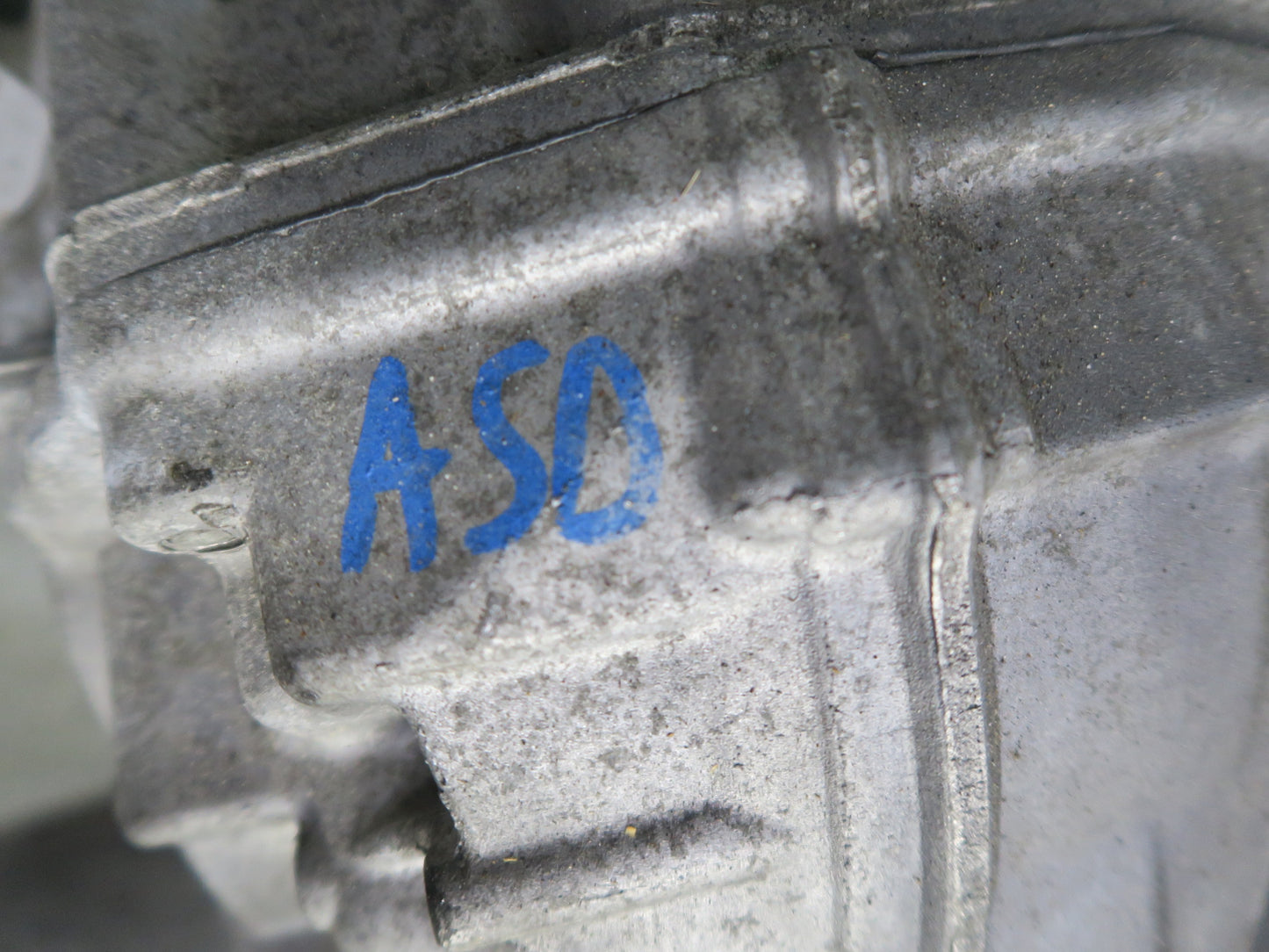 17-23 Alfa Romeo Stelvio Q4 2.0L AWD Rear Differential Axle Carrier 3.73 Ratio