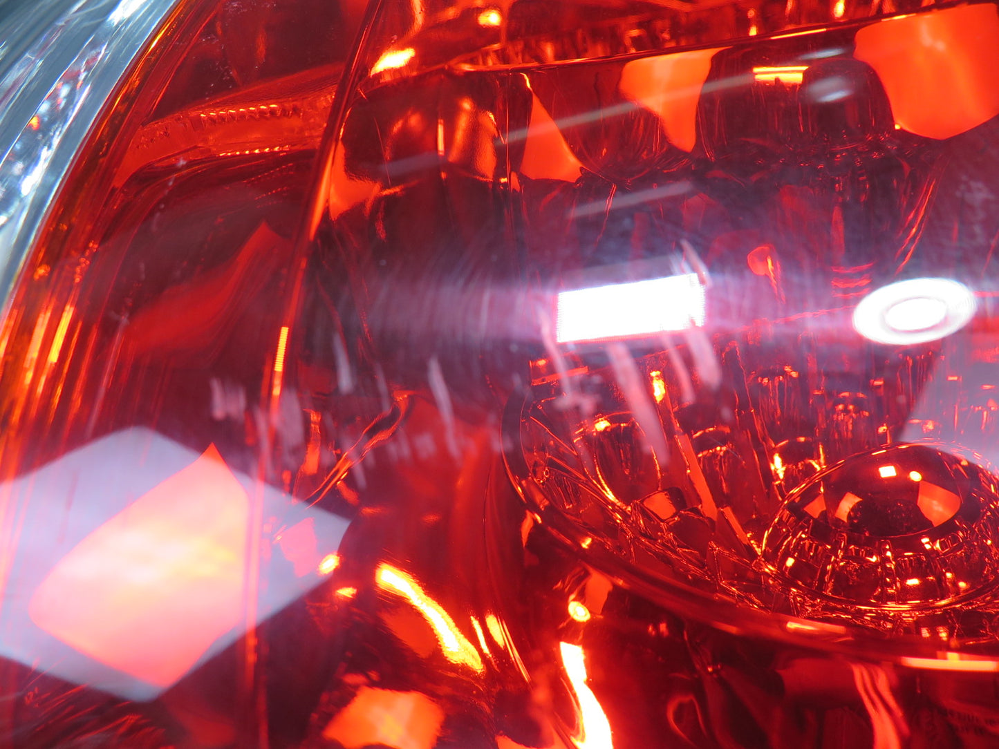01-05 Lexus GS300 GS430 Rear Right Outer Tail Light Lamp LED Eagle Eyes