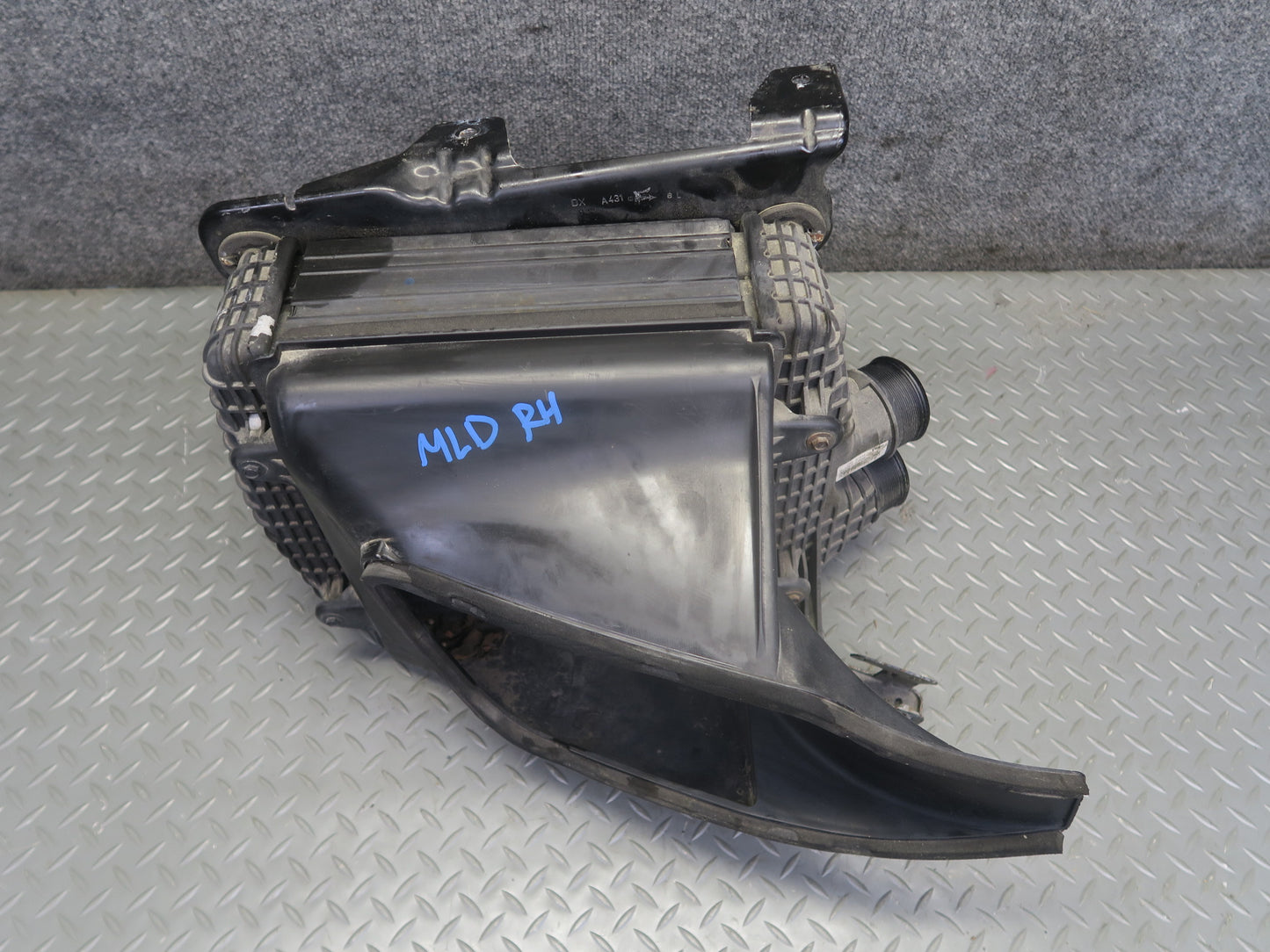 2017-2020 Maserati Levante M161 3.0L Right Intercooler Radiator w Shroud