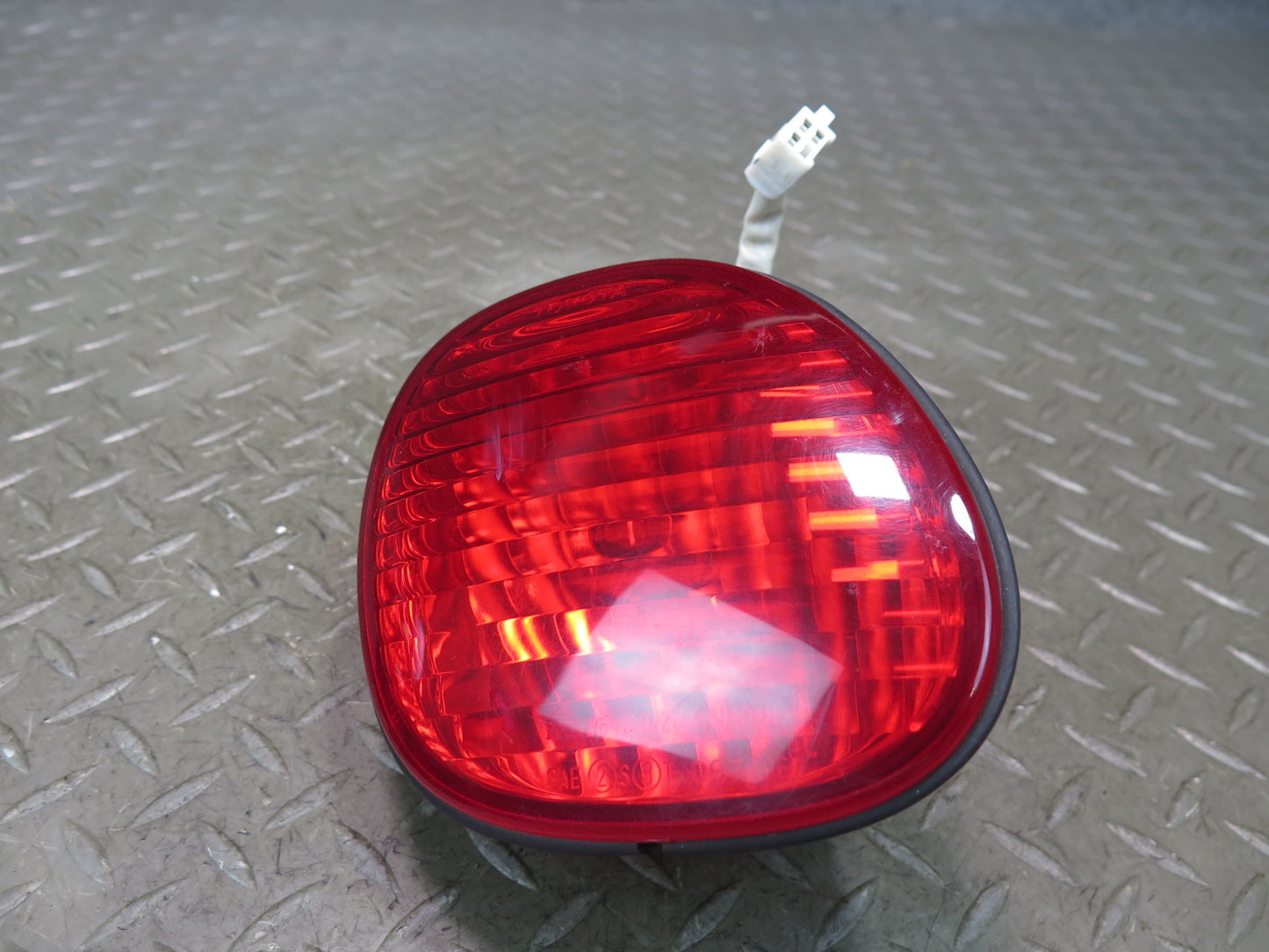 01-05 Lexus GS300 GS430 Set of 2 Rear Left & Right Inner Tail Light Lamp OEM
