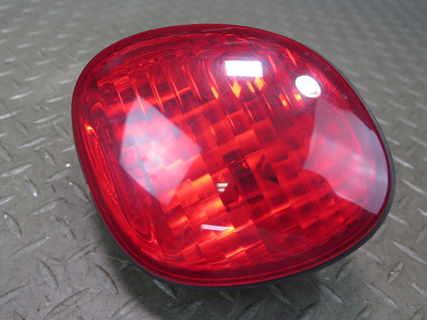 01-05 Lexus GS300 GS430 Set of 2 Rear Left & Right Inner Tail Light Lamp OEM