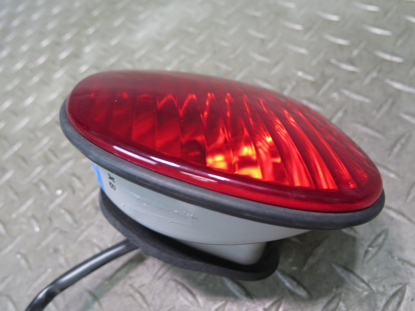 01-05 Lexus GS300 GS430 Set of 2 Rear Left & Right Inner Tail Light Lamp OEM