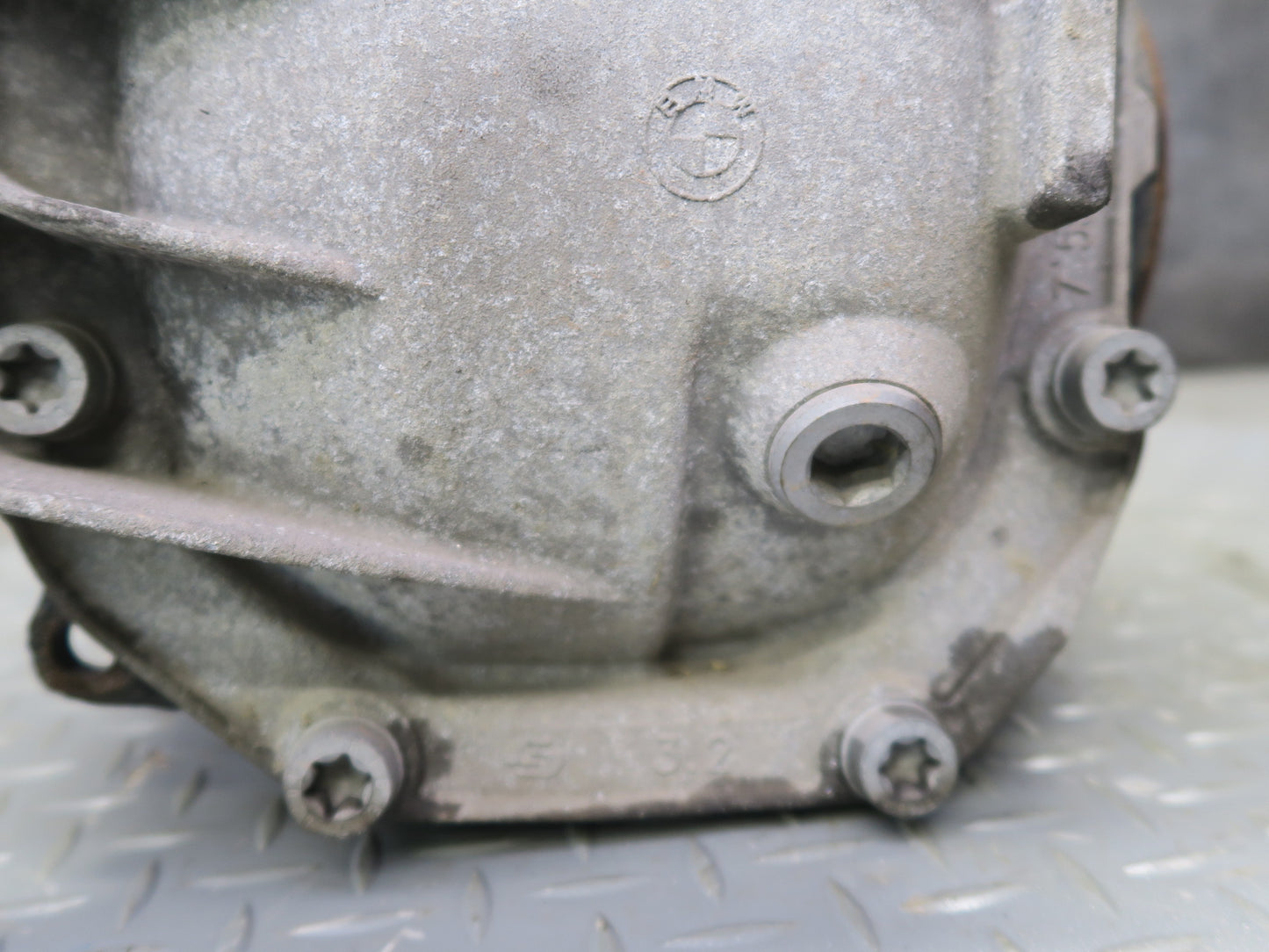 2014-2018 BMW F15 X5 3.0L 4.4L AWD Rear Axle Differential Carrier 3:15 Ratio 93K
