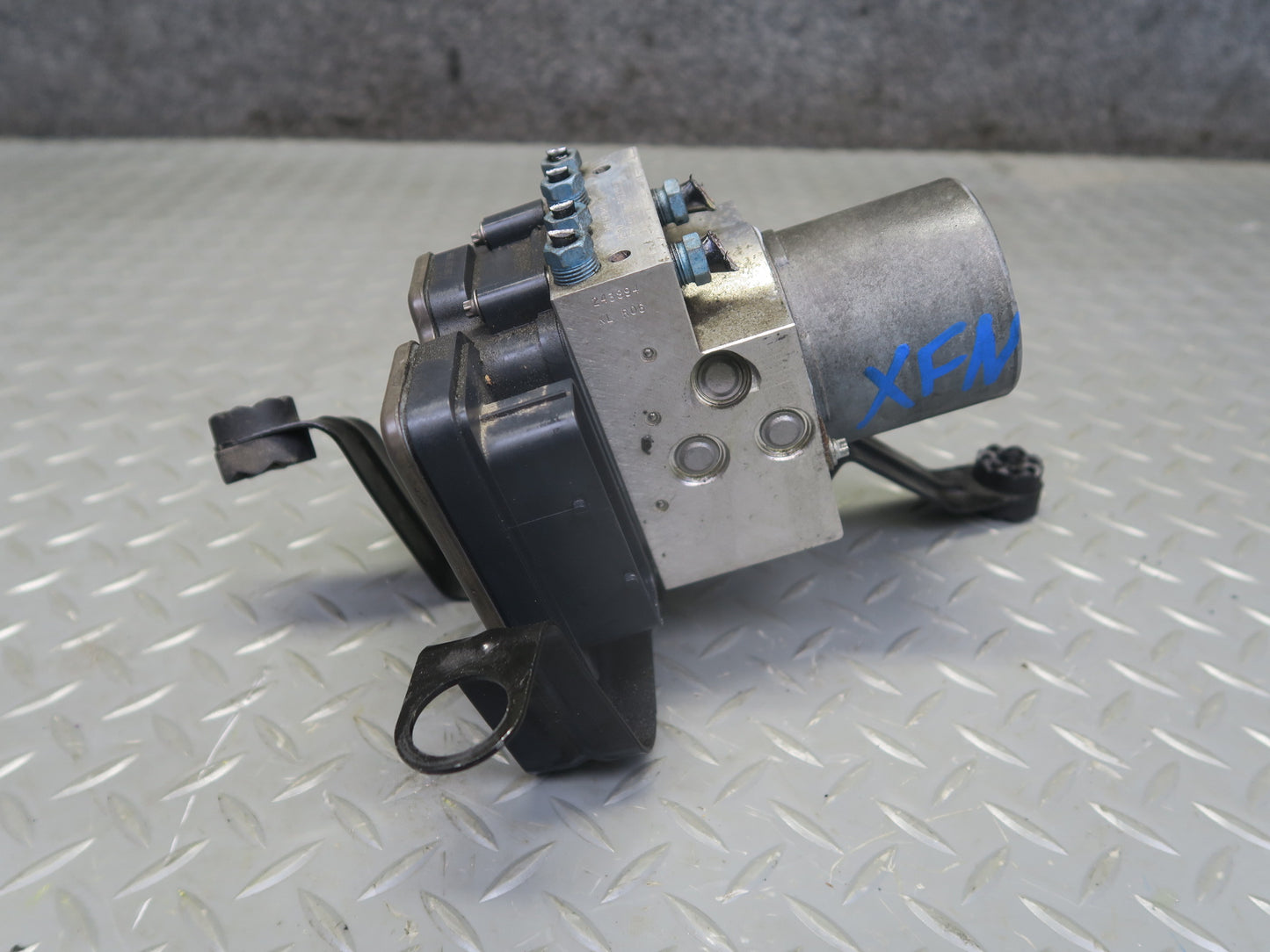 2014-2018 BMW F15 X5 Anti Lock Brake ABS Pump Module 6884733 93K Miles