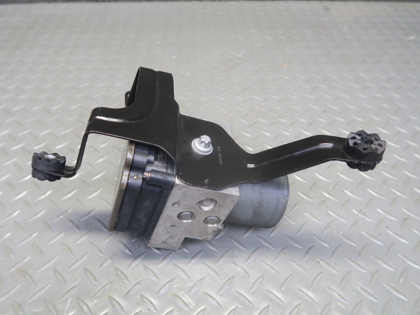 2014-2018 BMW F15 X5 Anti Lock Brake ABS Pump Module 6884733 93K Miles
