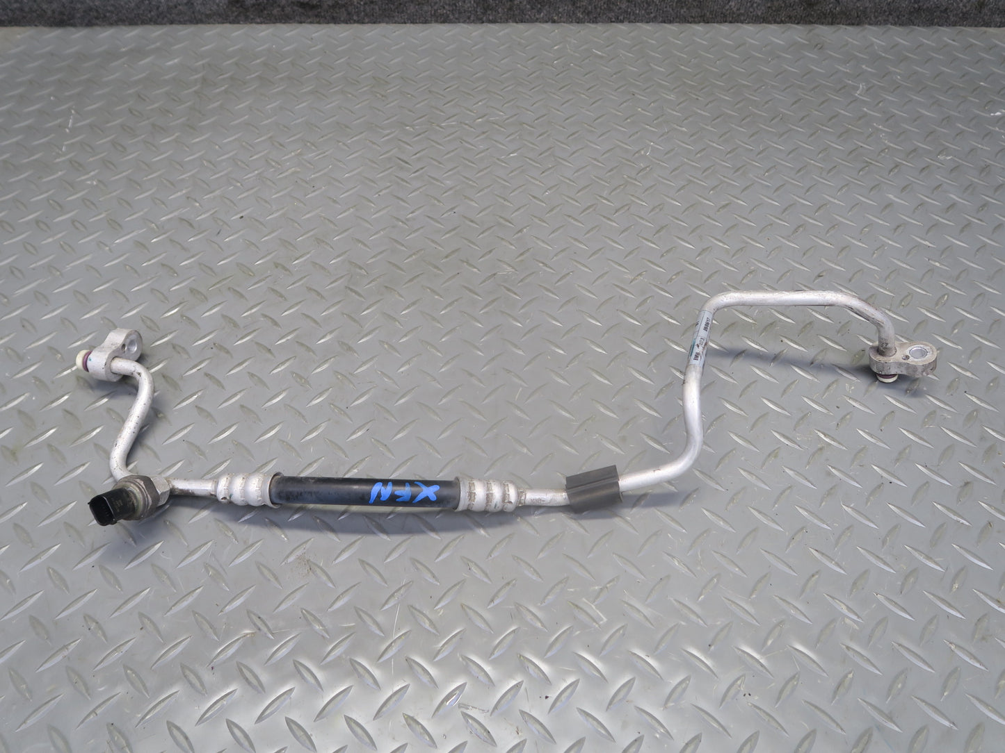 2014-2018 BMW F15 X5 N63 AWD A/C Air Condition  Hose Pipe Line Set of 2