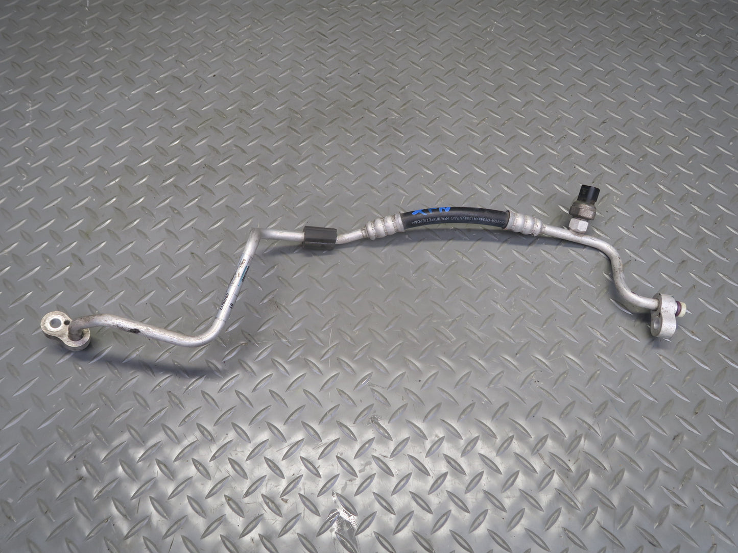 2014-2018 BMW F15 X5 N63 AWD A/C Air Condition  Hose Pipe Line Set of 2