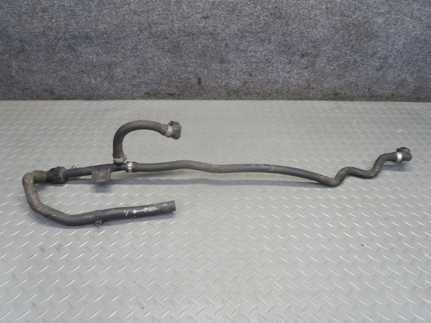 2014-2018 BMW F15 X5 50I N63 AWD Engine Cooling Hose Pipe Line Set