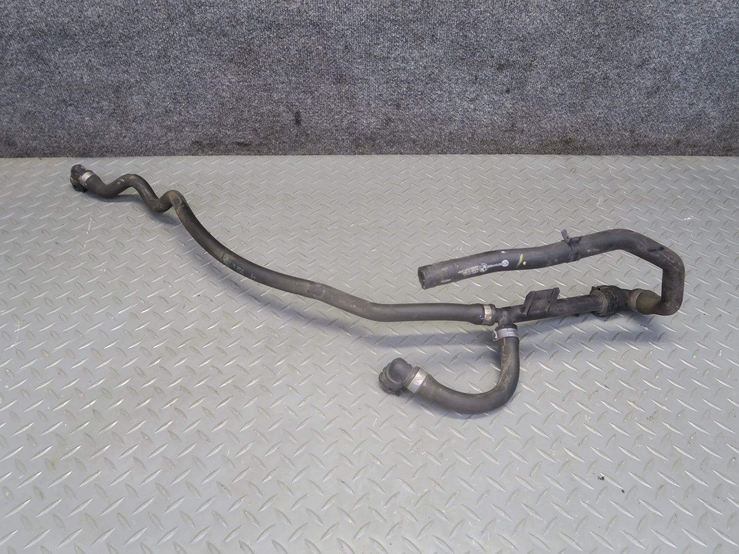 2014-2018 BMW F15 X5 50I N63 AWD Engine Cooling Hose Pipe Line Set