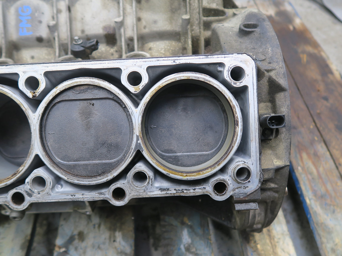 2002-2007 Mercedes W463 G500 5.0L M113 113.962 Engine Motor Block