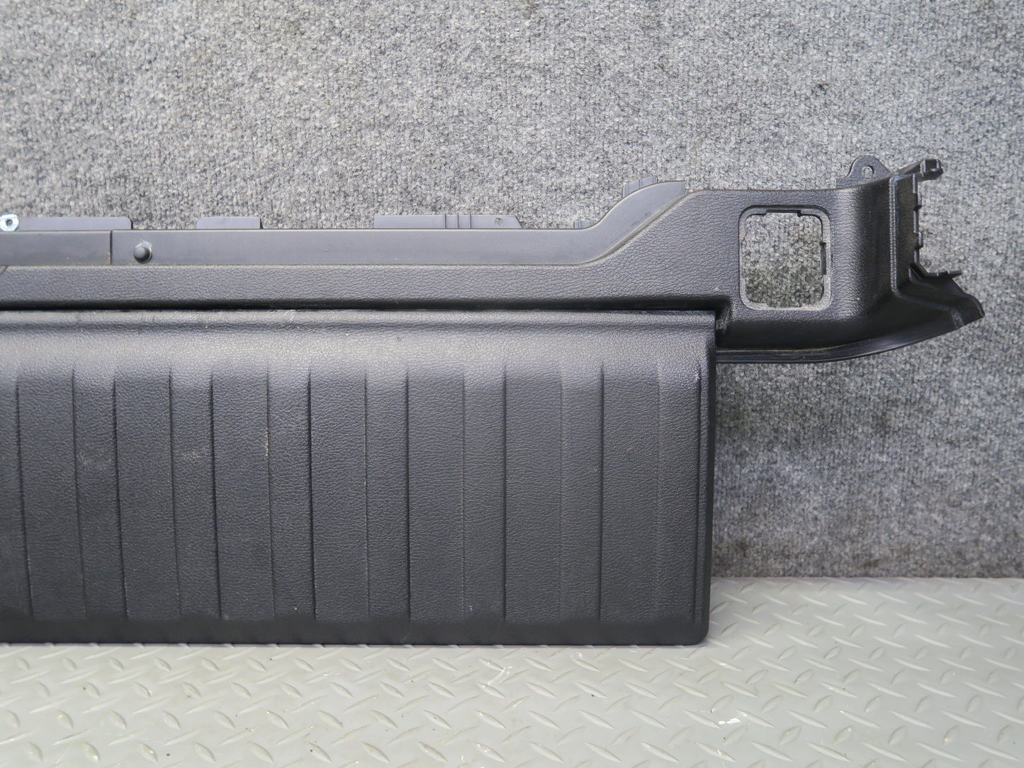 2014-2018 BMW F15 X5 Rear Trunk Cargo Loading Sill Flap Plate Cover Panel