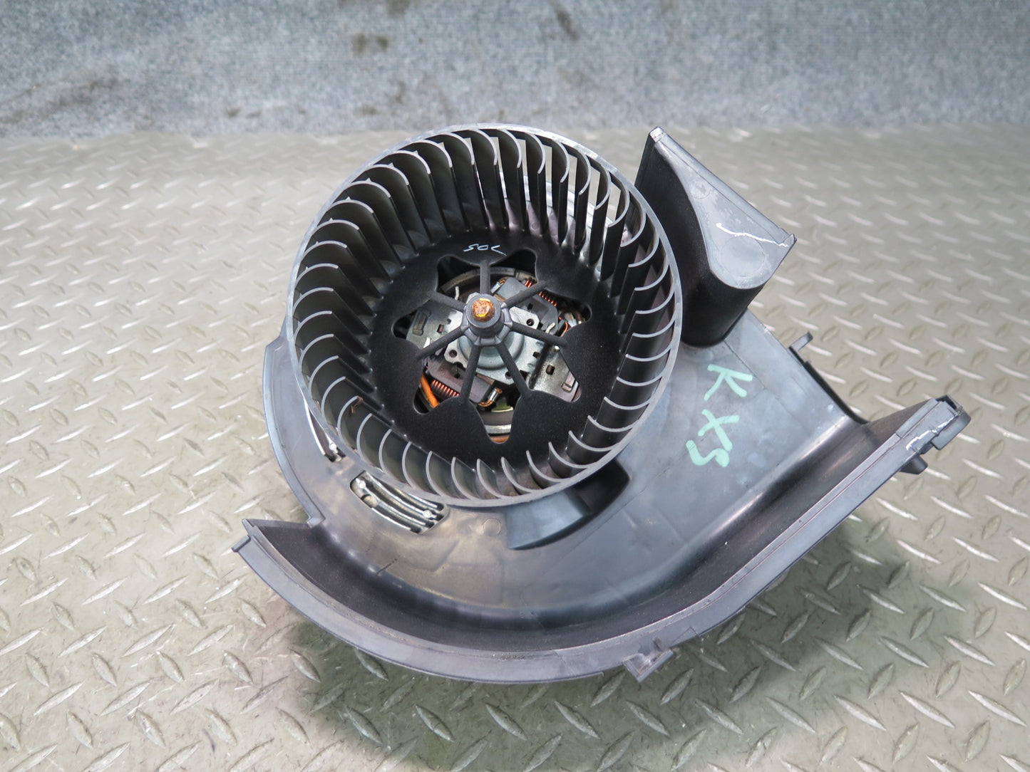 2008-2014 BMW E71 E72 X6 X6M A/C Heater Blower Motor Fan w Resistor