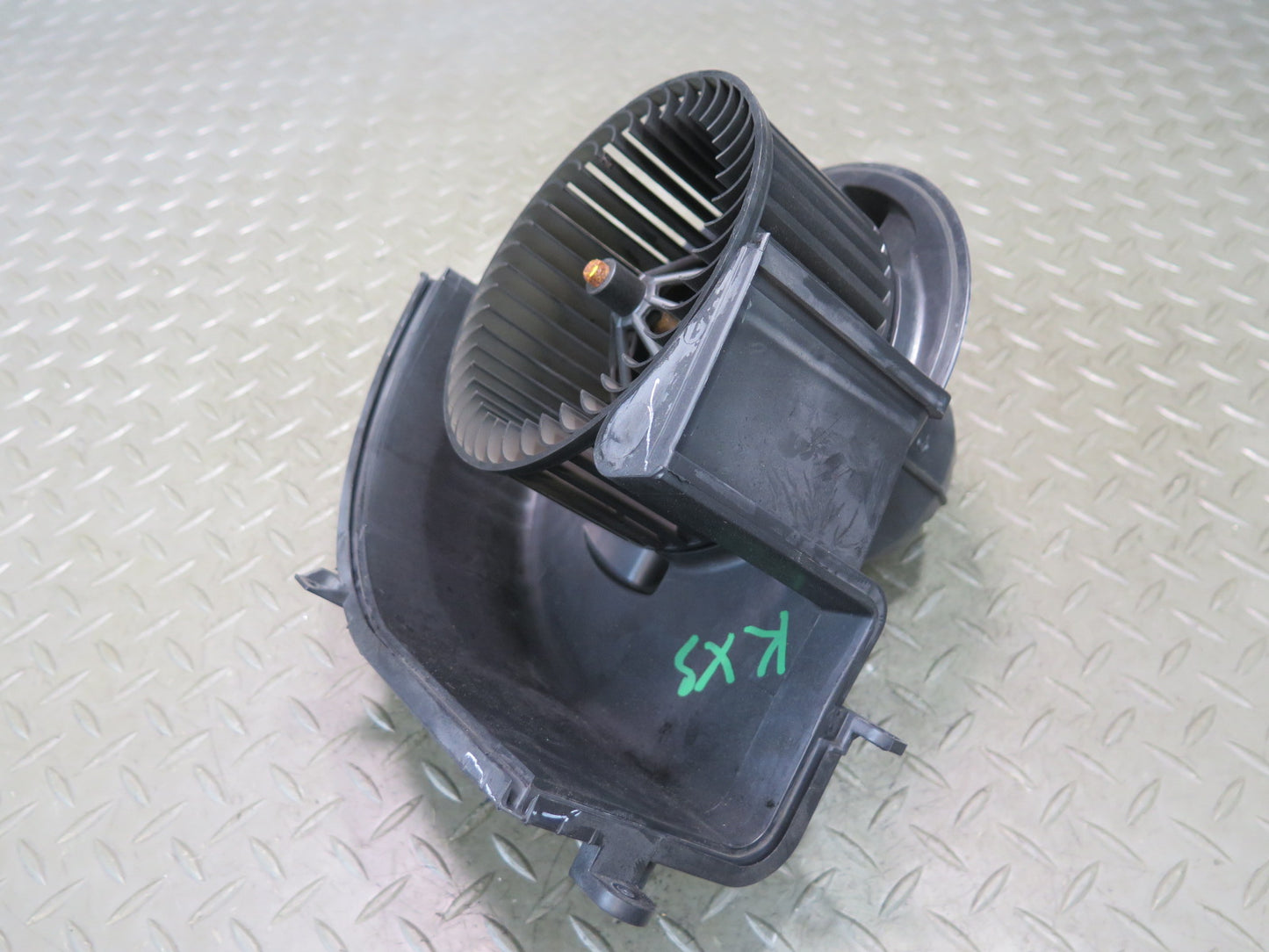 2008-2014 BMW E71 E72 X6 X6M A/C Heater Blower Motor Fan w Resistor