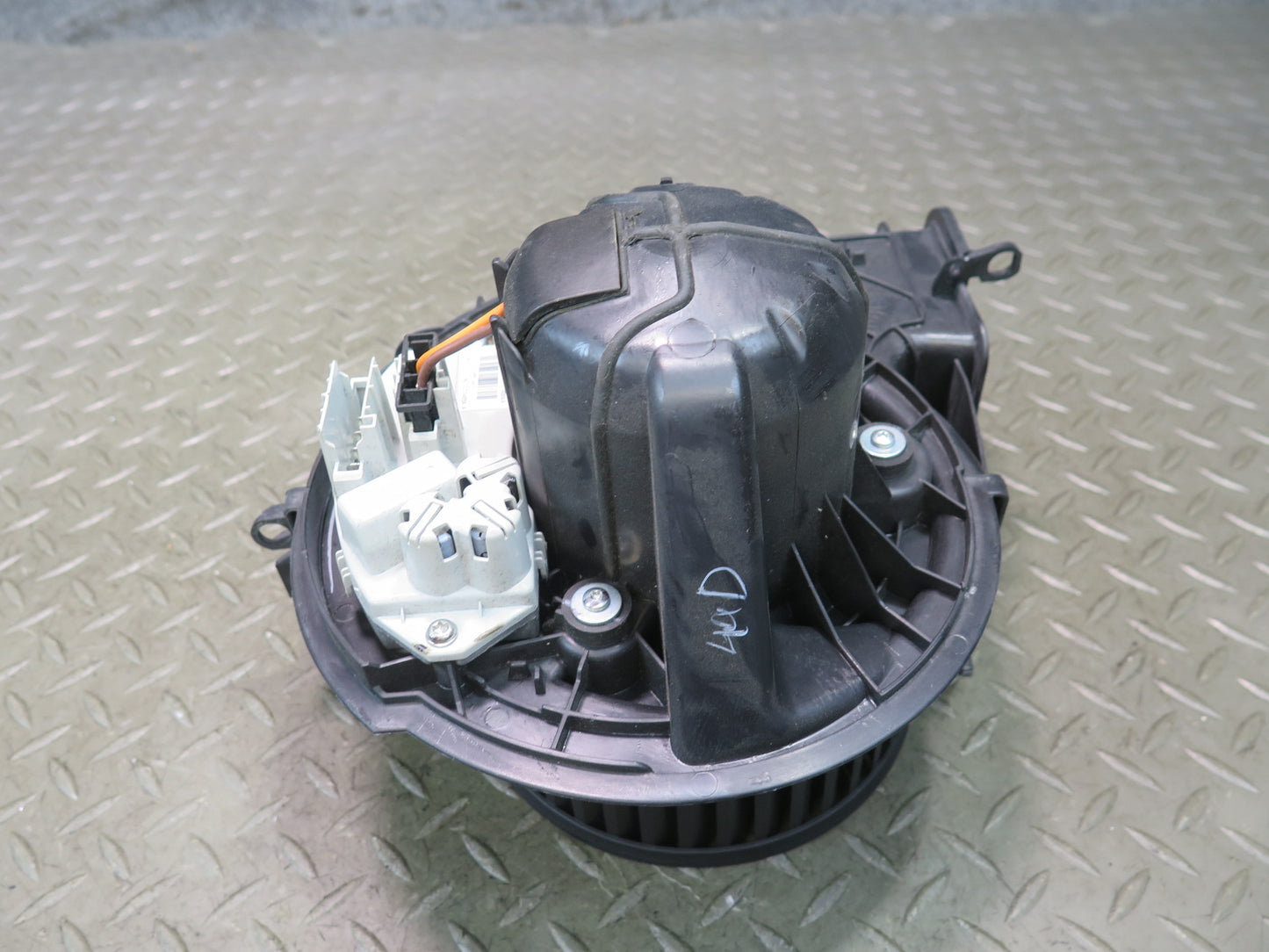 2008-2014 BMW E71 E72 X6 X6M A/C Heater Blower Motor Fan w Resistor