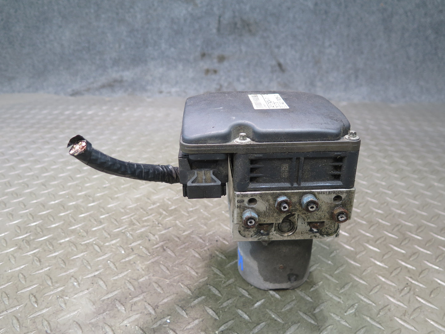 2008-2014 BMW E71 E72 X6 X6M Anti Lock Brake ABS Pump Module 6798284
