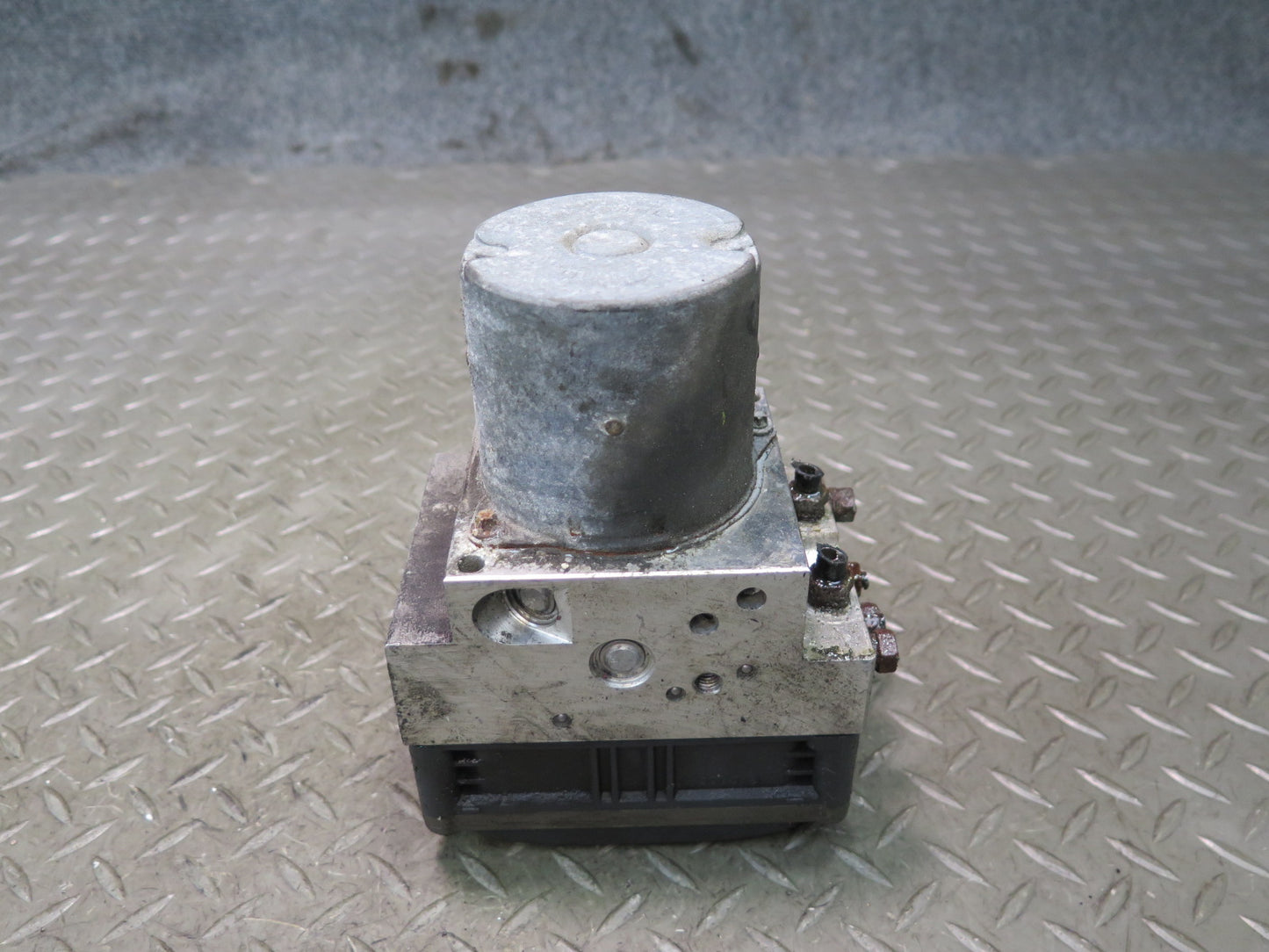 2008-2014 BMW E71 E72 X6 X6M Anti Lock Brake ABS Pump Module 6798284