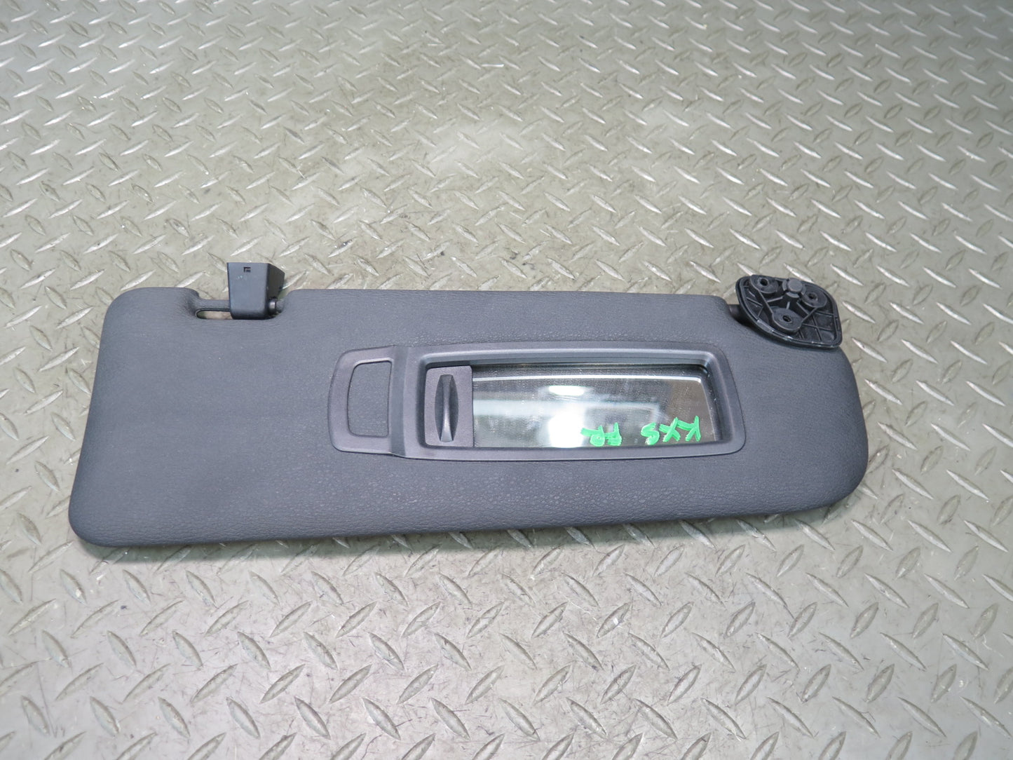 2008-2014 BMW E71 E72 X6 X6M Front Right Sun Visor