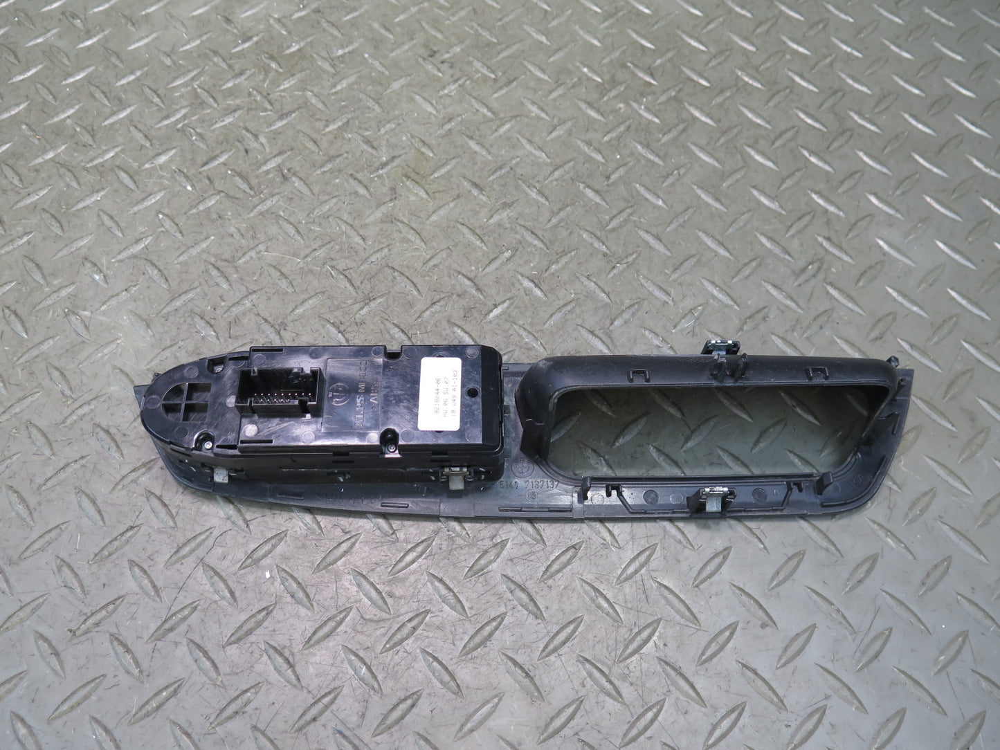 2008-2014 BMW E71 E72 X6 X6M Front Left Master Power Window Mirror Switch
