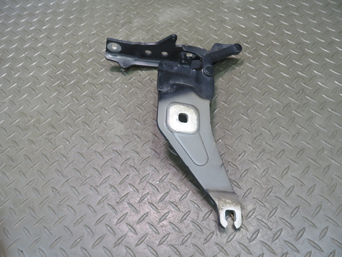 2008-2014 BMW E71 E72 X6 X6M Front Left & Right Hood Hinge Set of 2