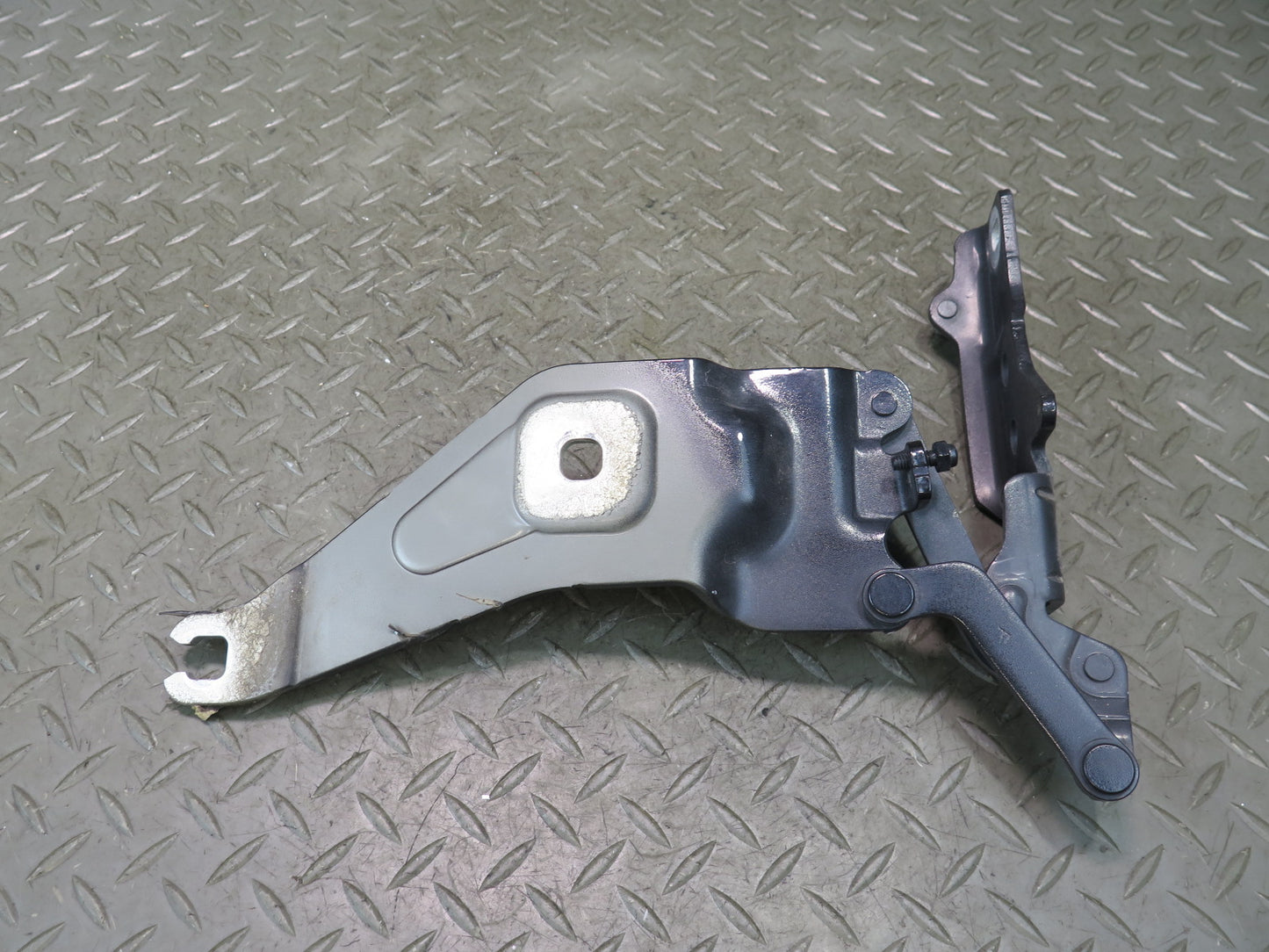 2008-2014 BMW E71 E72 X6 X6M Front Left & Right Hood Hinge Set of 2