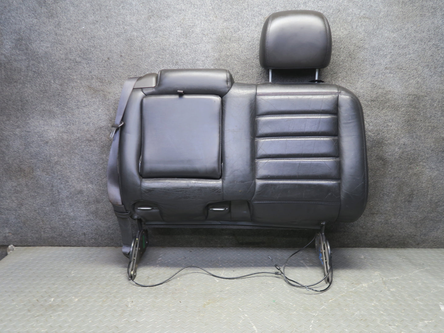 2005-2007 Hummer H2 Rear 2ND ROW Left Driver Side Seat Upper Cushion Leather