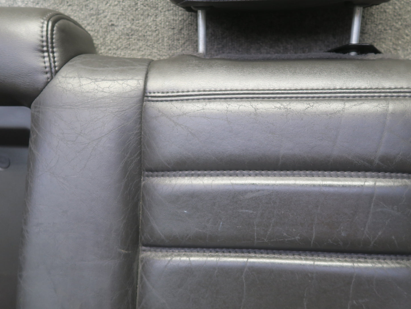 2005-2007 Hummer H2 Rear 2ND ROW Left Driver Side Seat Upper Cushion Leather