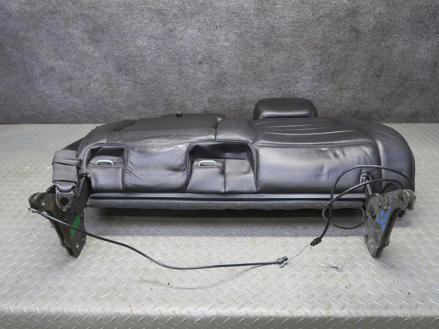 2005-2007 Hummer H2 Rear 2ND ROW Left Driver Side Seat Upper Cushion Leather