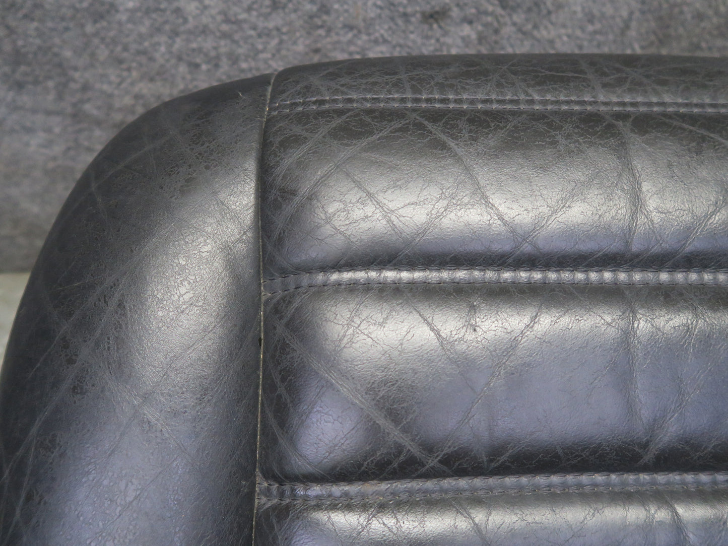 2005-2007 Hummer H2 Rear 2ND ROW Left Driver Side Seat Lower Cushion Leather