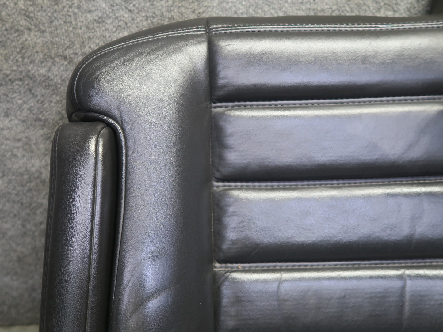 2005-2007 Hummer H2 Front Left Driver Side Seat Upper Cushion Leather
