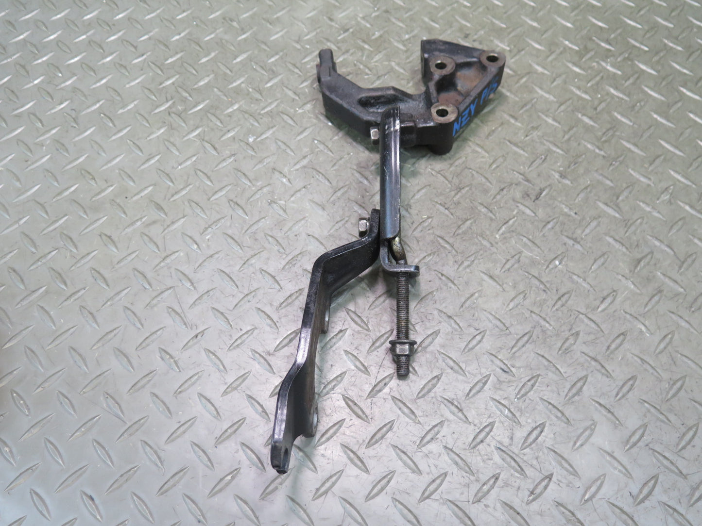 84-89 Nissan Z31 300ZX Power Steering Pump Mount Bracket Support OEM