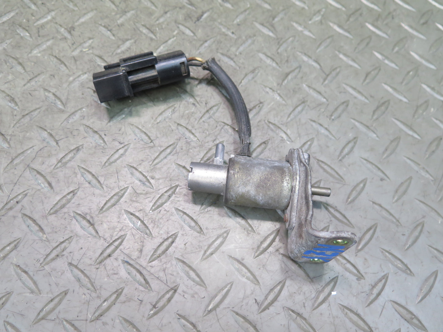 84-89 Nissan Z31 300ZX 3.0L VG30E NA Engine EGR AIV Control Valve Solenoid OEM