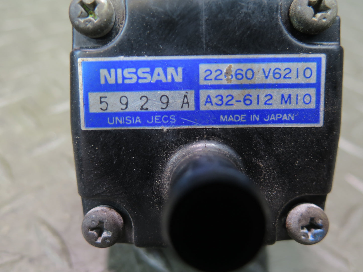 84-89 Nissan Z31 300ZX NA Idle Air Control Valve Solenoid Set OEM