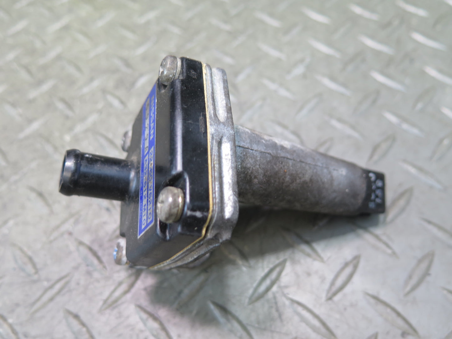 84-89 Nissan Z31 300ZX NA Idle Air Control Valve Solenoid Set OEM