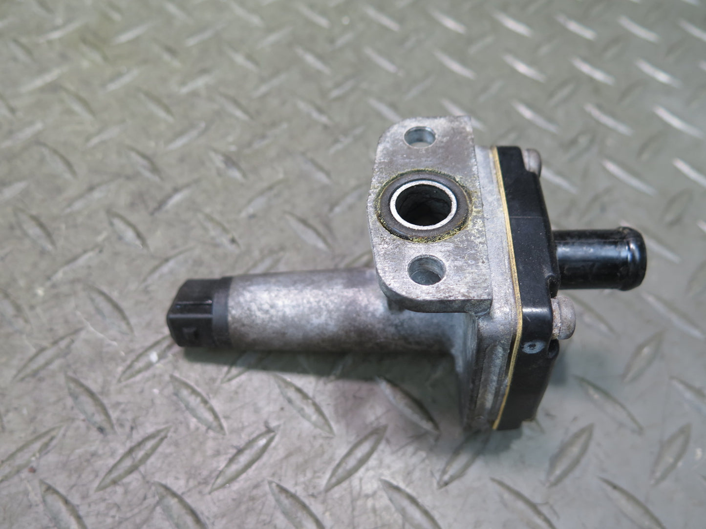84-89 Nissan Z31 300ZX NA Idle Air Control Valve Solenoid Set OEM