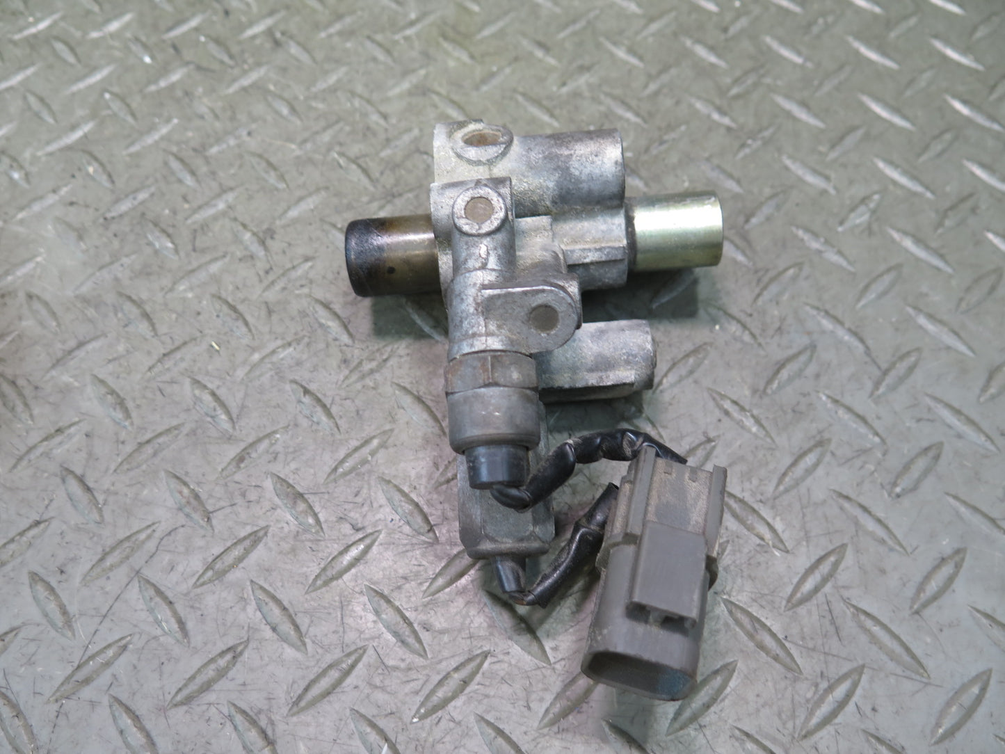 84-89 Nissan Z31 300ZX NA Idle Air Control Valve Solenoid Set OEM