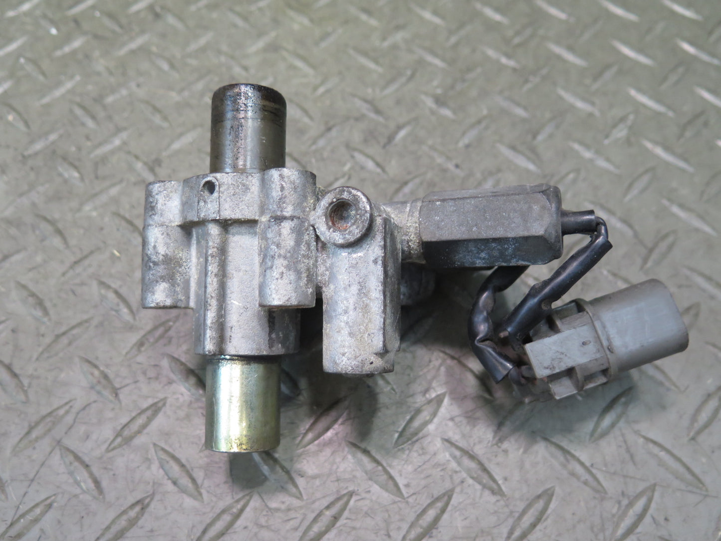 84-89 Nissan Z31 300ZX NA Idle Air Control Valve Solenoid Set OEM