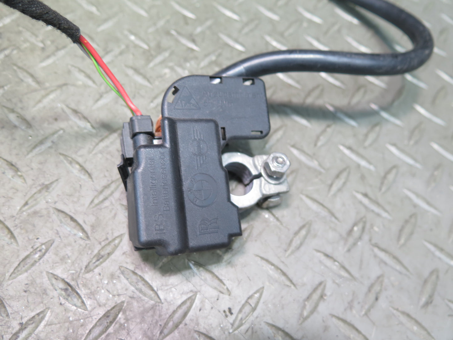 2008-2014 BMW E71 E72 X6 X6M Positive & Negative Battery Terminal Fuse Cable Set