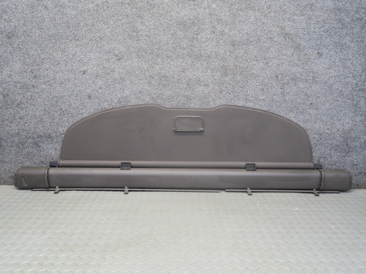2011-2018 Porsche Cayenne 958 Rear Trunk Cargo Luggage Roller Cover Brown