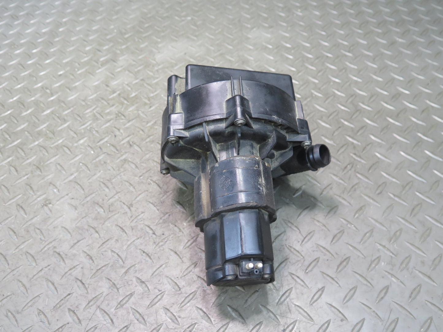 2002-2005 Mercedes W463 G500 Secondary Air Injection Smog Pump 0001403785