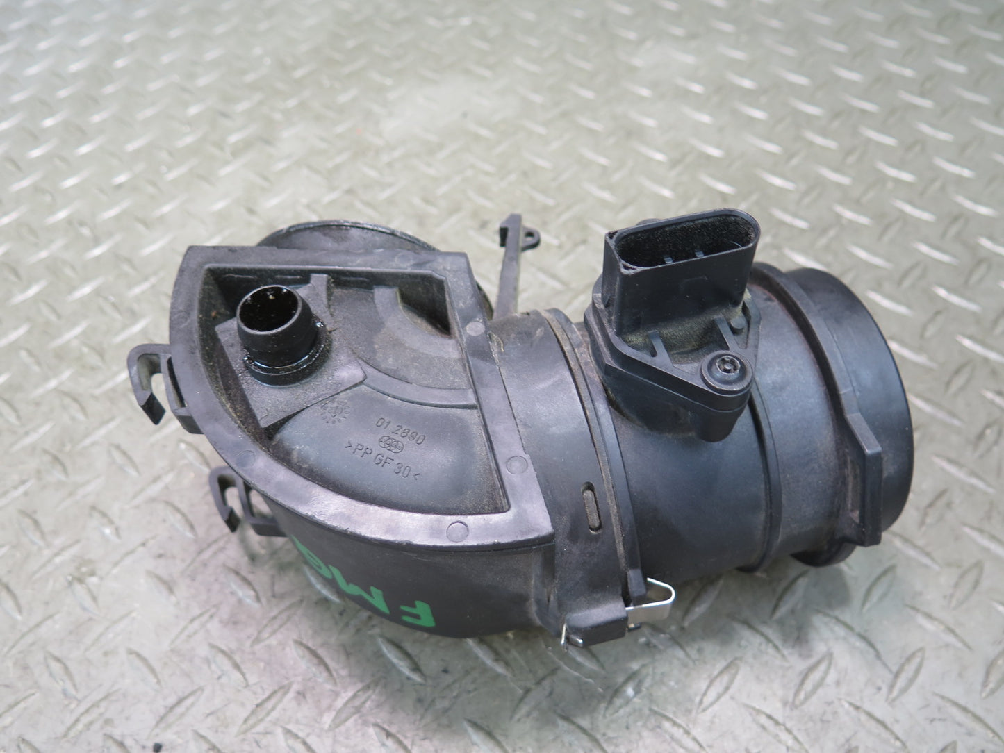 2002-2005 Mercedes W463 G500 M113 Mass Air Flow Meter MAF Sensor w Duct