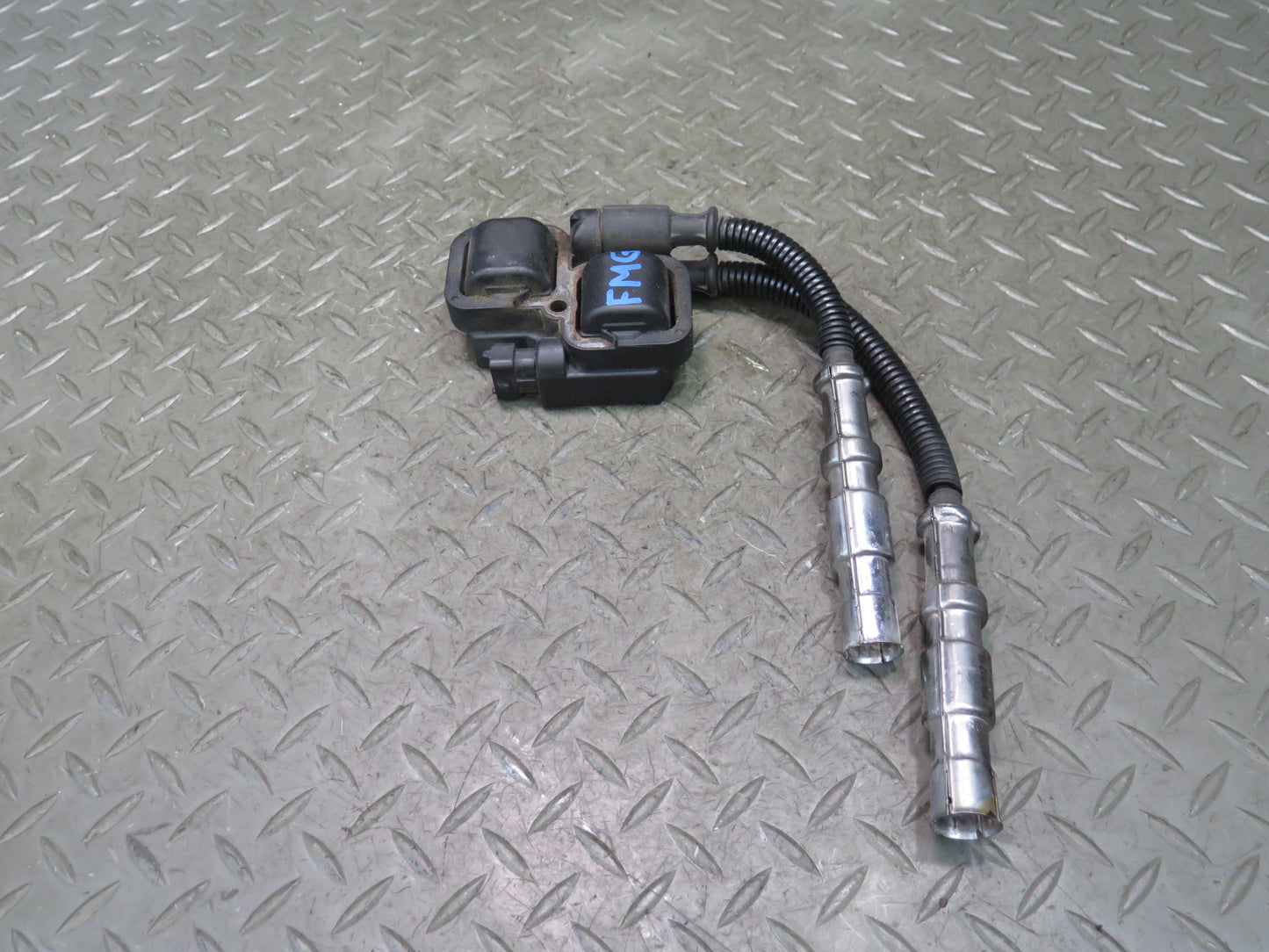2002-2007 Mercedes W463 G500 M113 Ignition Coil Spark Plug