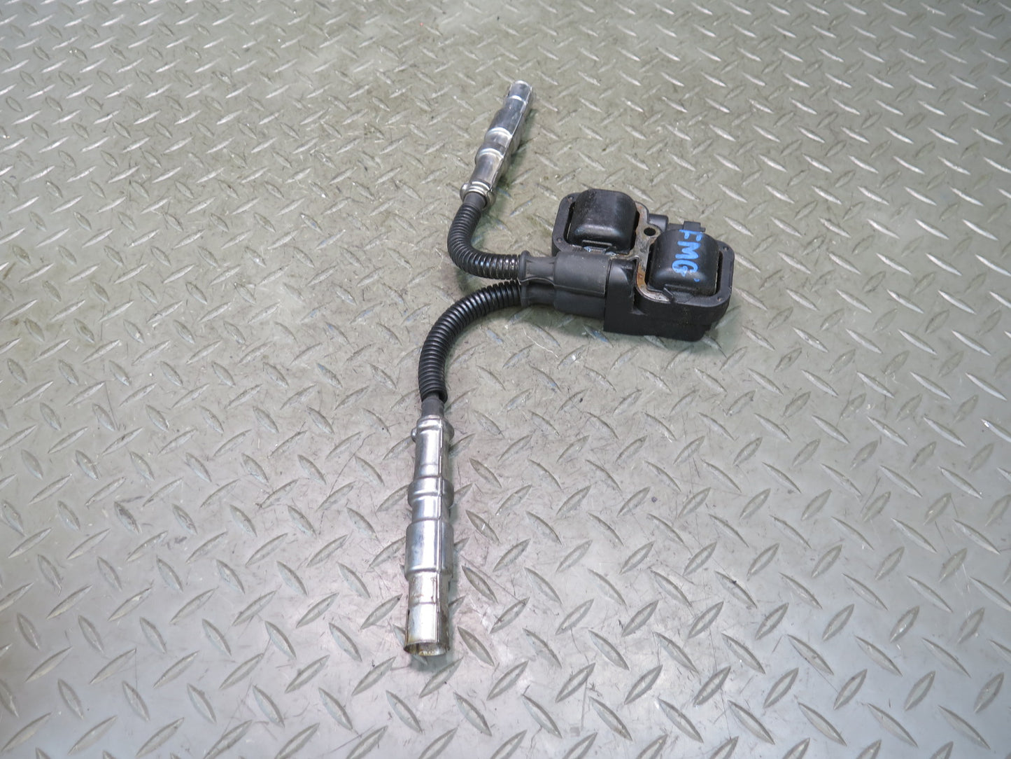 2002-2007 Mercedes W463 G500 M113 Ignition Coil Spark Plug