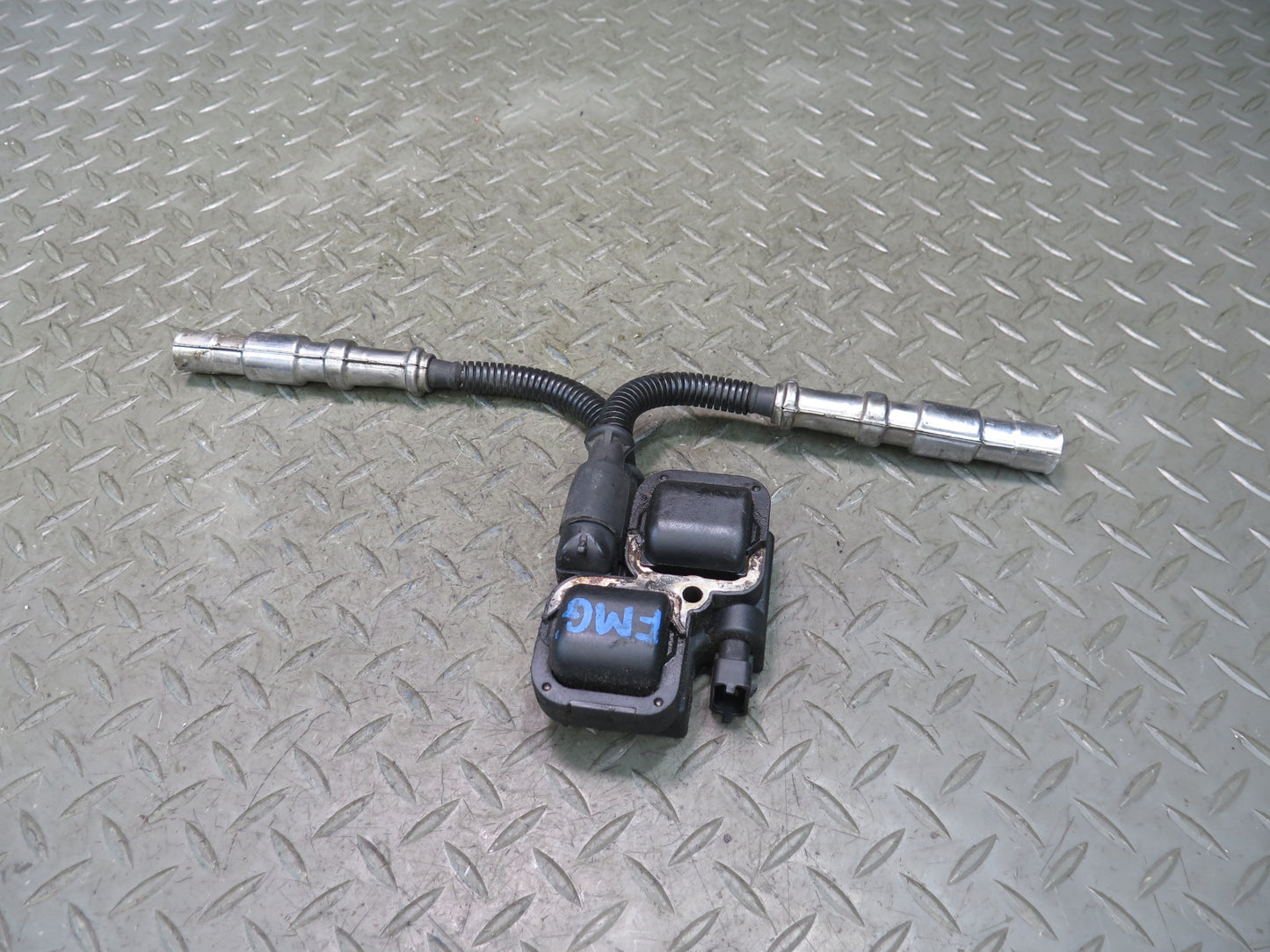2002-2007 Mercedes W463 G500 M113 Ignition Coil Spark Plug