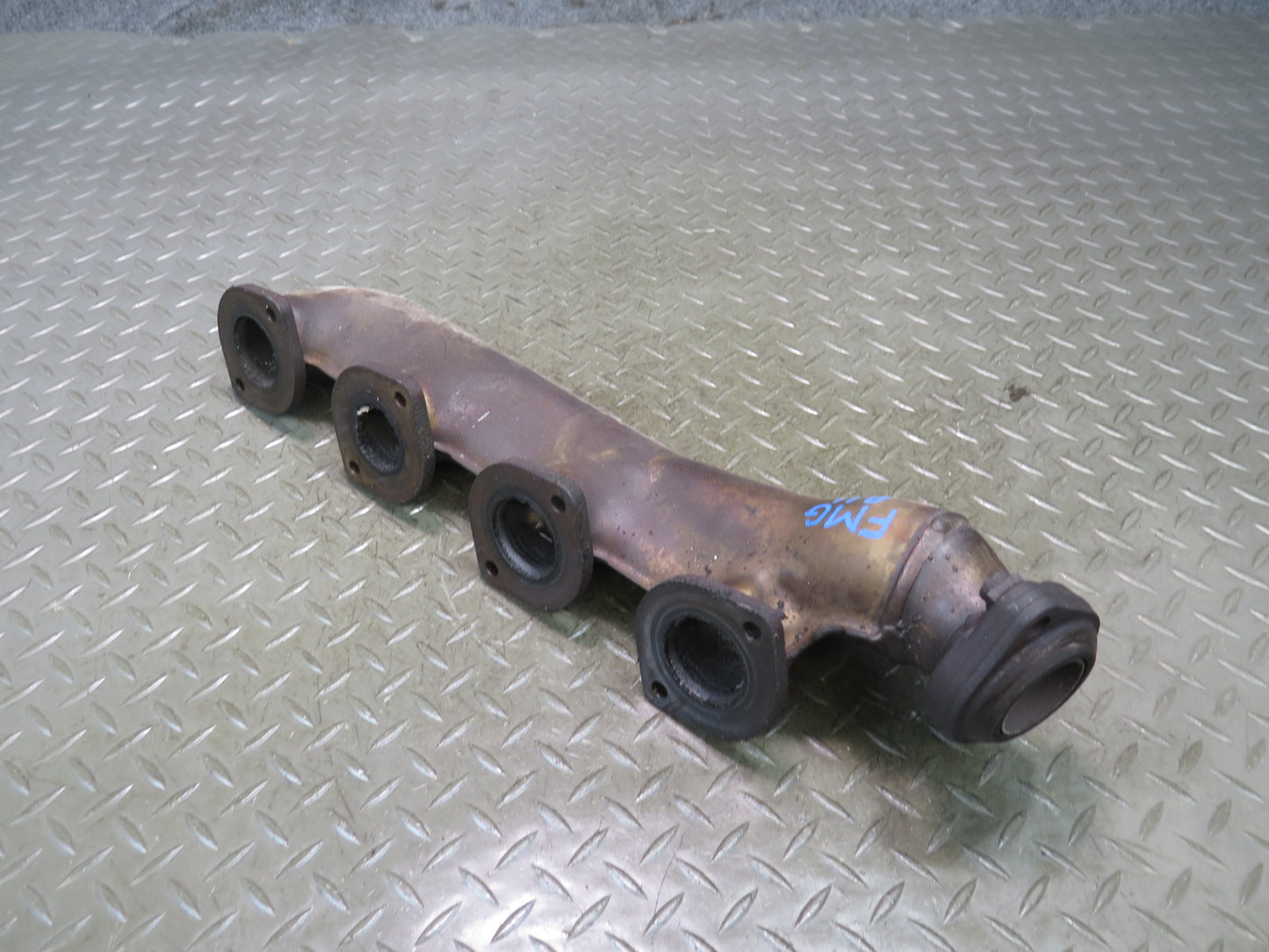 2002-2005 Mercedes W463 G500 M113 Right Exhaust Manifold