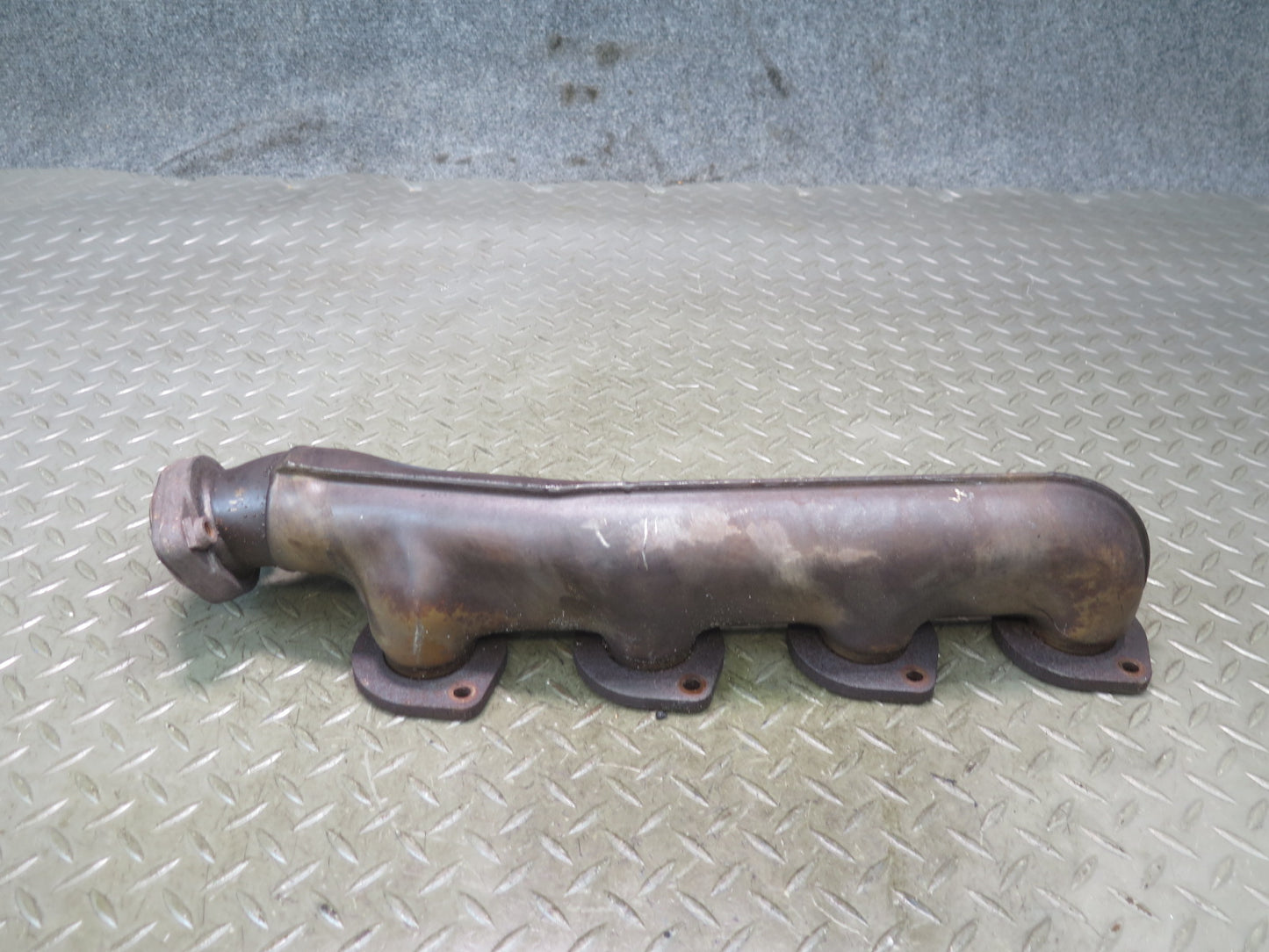 2002-2005 Mercedes W463 G500 M113 Left Exhaust Manifold